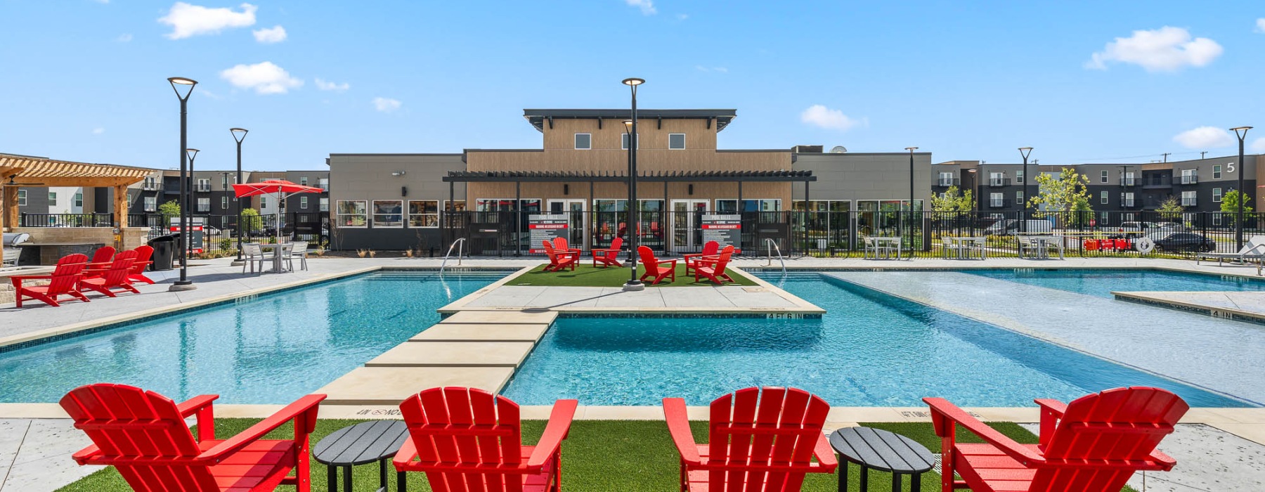 FLATZ 487 Leasing Office